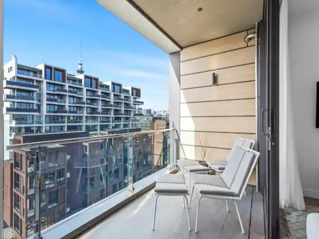 Modern One Bedroom Apartment In Wynyard Quarter Auckland Exterior foto